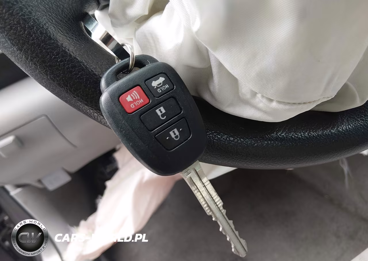 2017 Toyota Camry Le VIN:4T1BF1FK6HU724605 - 11