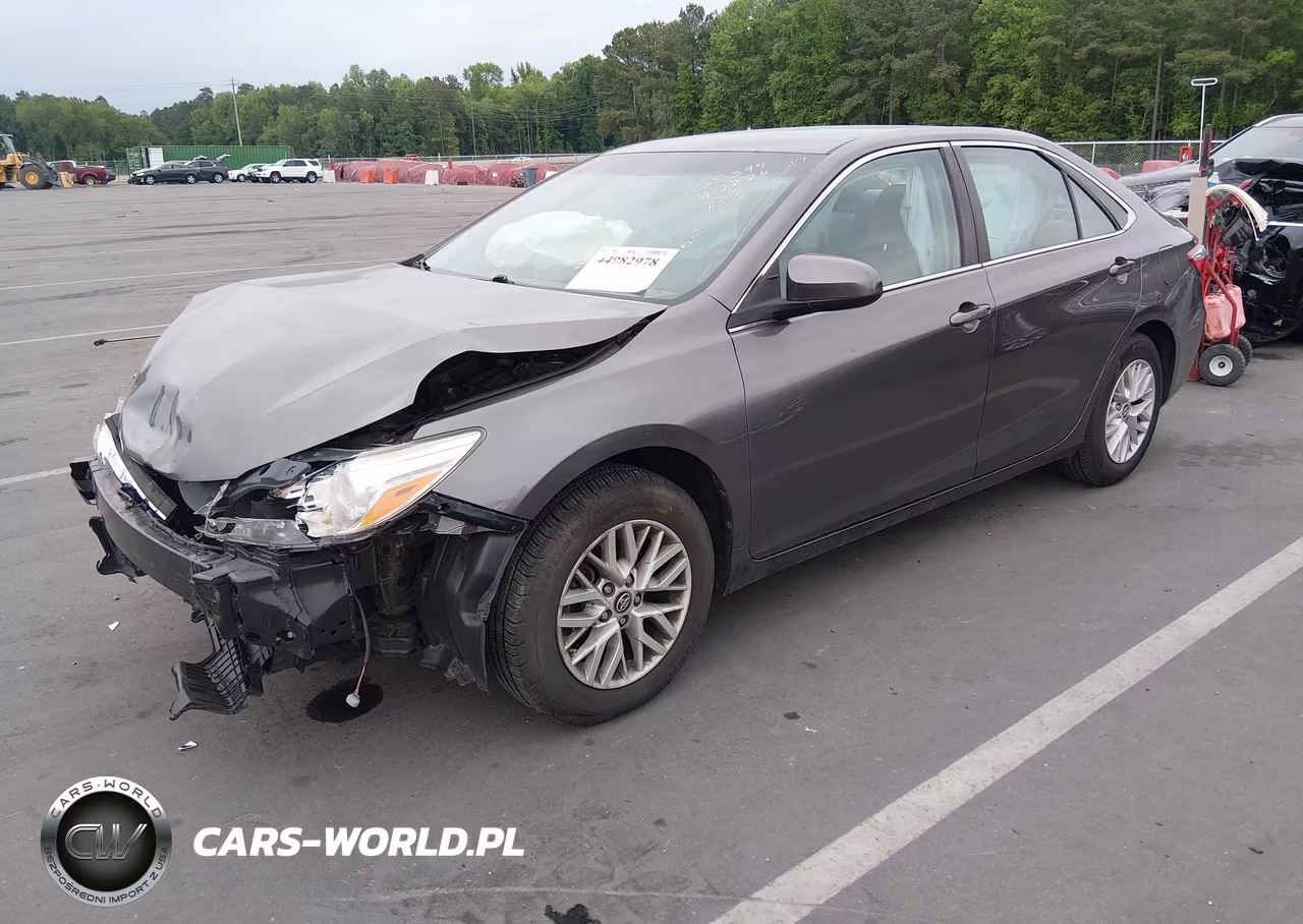 2017 Toyota Camry Le VIN:4T1BF1FK6HU724605 - 2