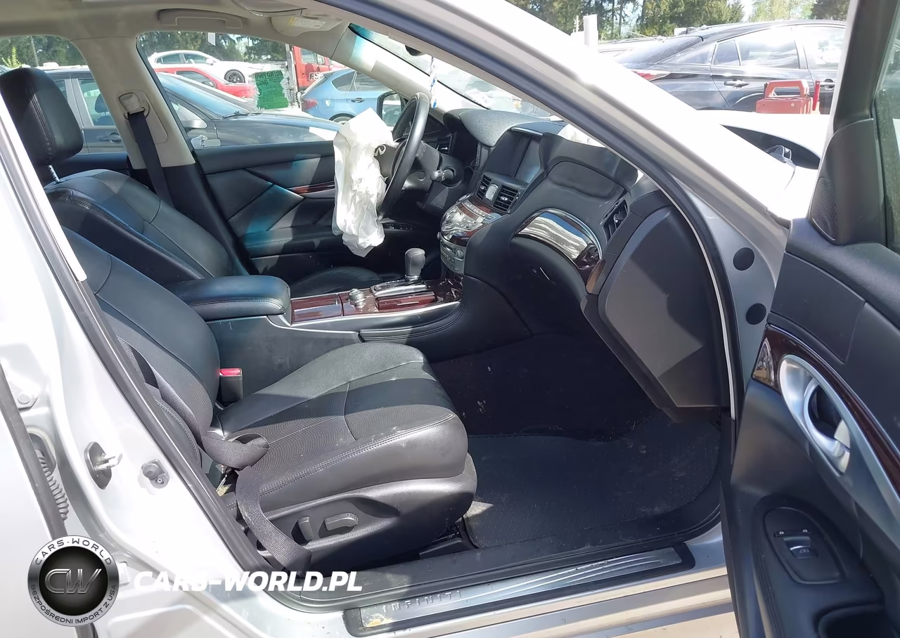2016 Infiniti Q70 3.7X VIN:JN1BY1AR4GM270889 - 5