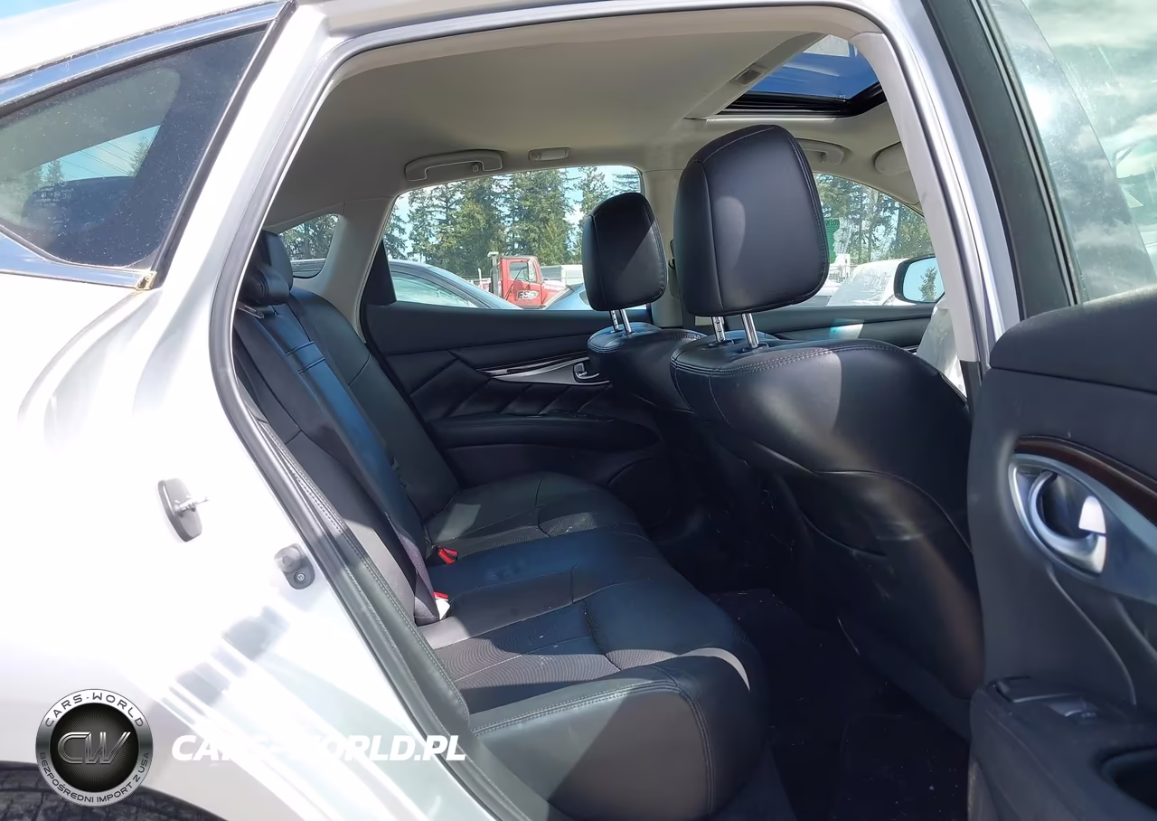 2016 Infiniti Q70 3.7X VIN:JN1BY1AR4GM270889 - 8