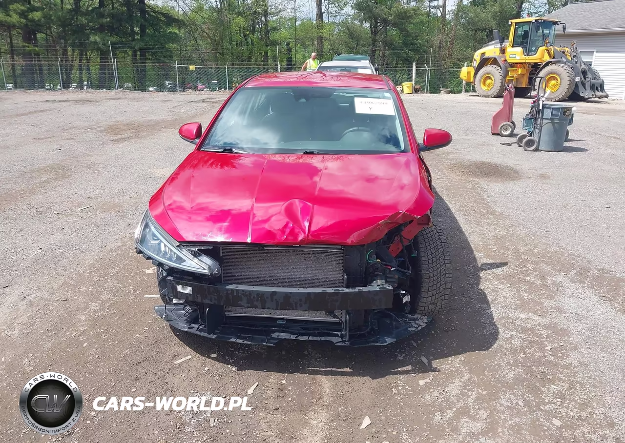 2020 Hyundai Elantra Sel VIN:5NPD84LF1LH518627 - 13
