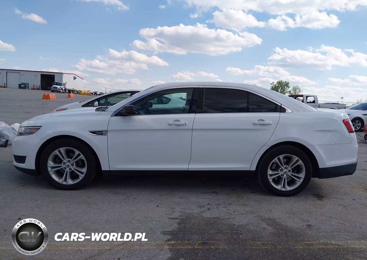 2015 Ford Taurus Se VIN:1FAHP2D82FG154306 - 15
