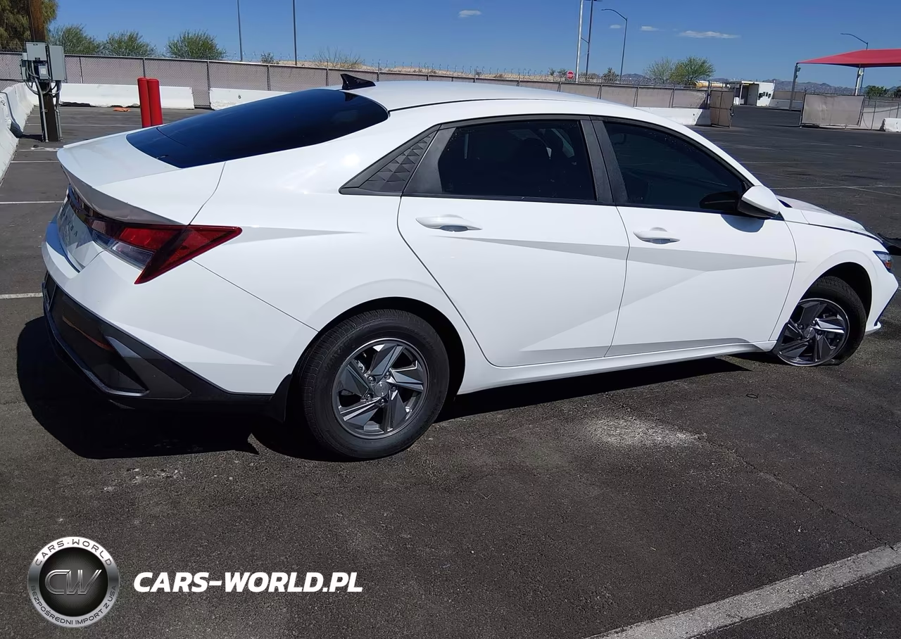 2024 Hyundai Elantra Se VIN:KMHLL4DG8RU767812 - 4