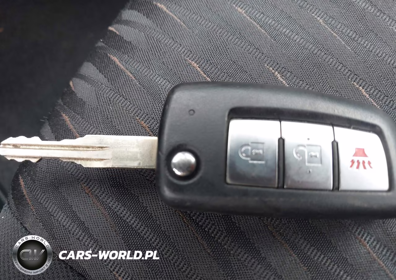 2019 Nissan Rogue S VIN:5N1AT2MV5KC845470 - 11