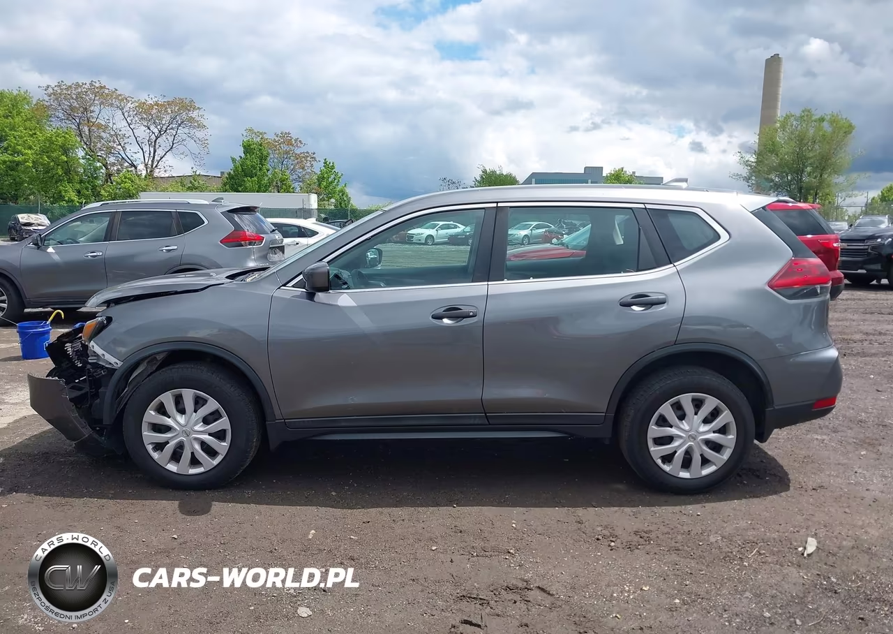 2019 Nissan Rogue S VIN:5N1AT2MV5KC845470 - 14