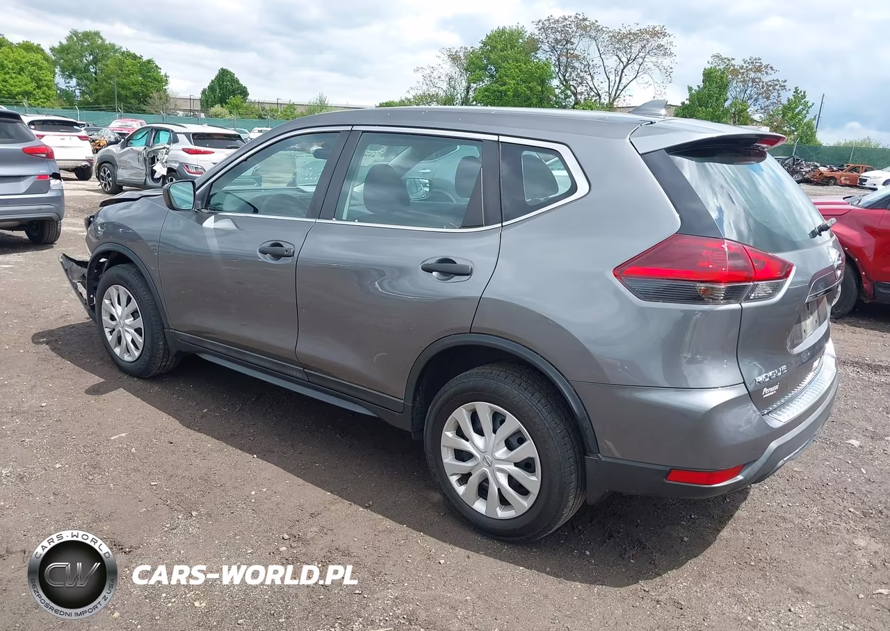 2019 Nissan Rogue S VIN:5N1AT2MV5KC845470 - 3
