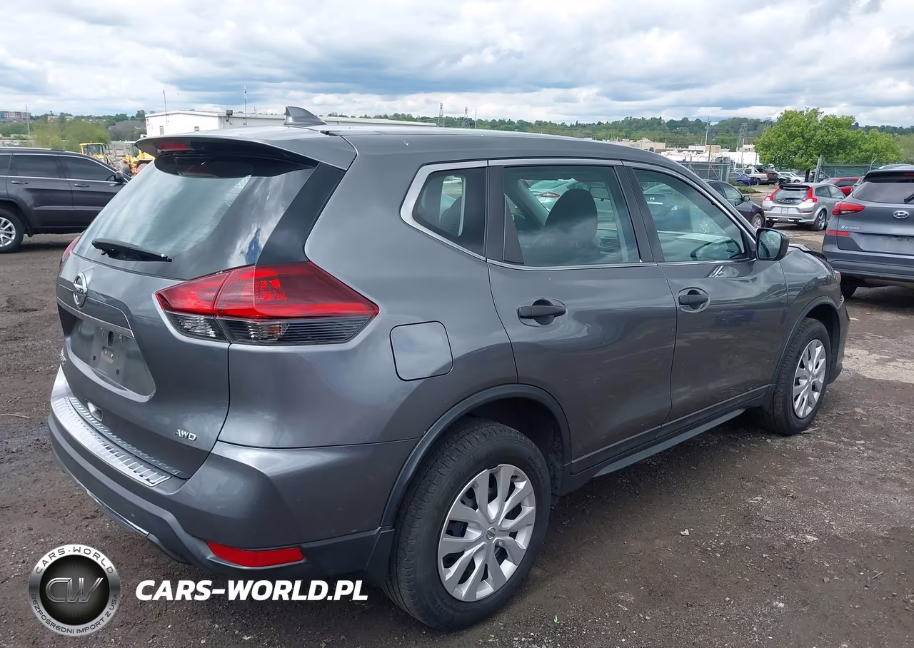 2019 Nissan Rogue S VIN:5N1AT2MV5KC845470 - 4