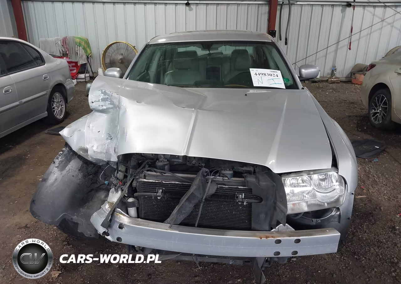 2005 Chrysler 300 Touring VIN:2C3JA53G25H122549 - 6