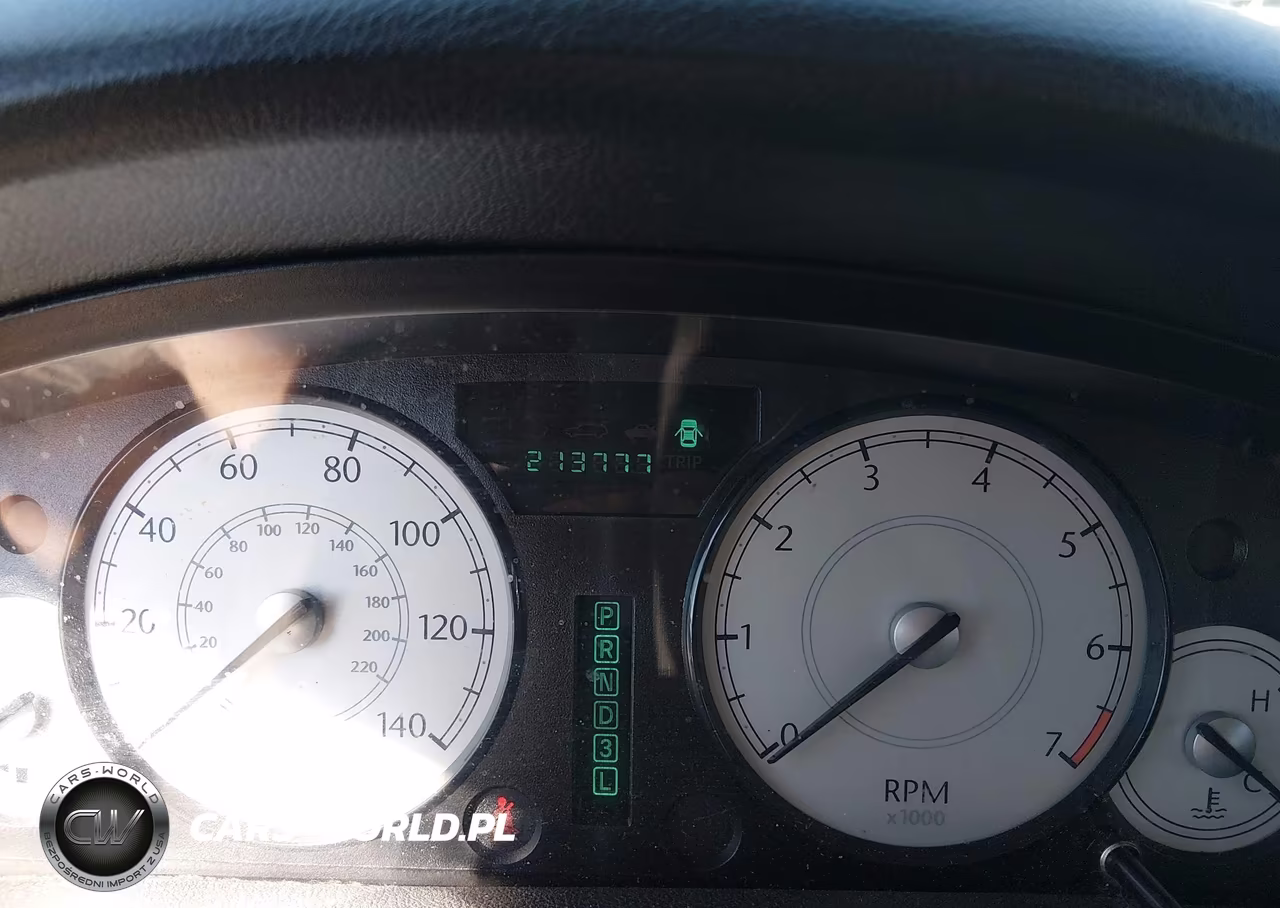 2005 Chrysler 300 Touring VIN:2C3JA53G25H122549 - 7
