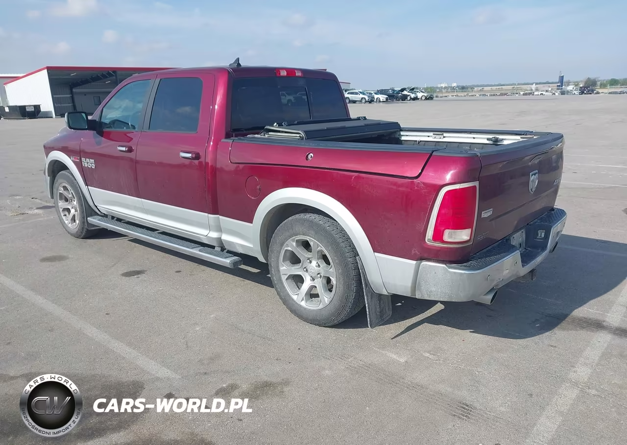 2017 Ram 1500 Laramie 4X4 6'4 Box VIN:1C6RR7VM3HS644939 - 3