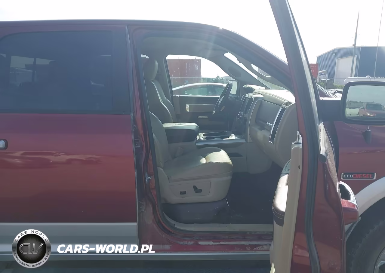 2017 Ram 1500 Laramie 4X4 6'4 Box VIN:1C6RR7VM3HS644939 - 5