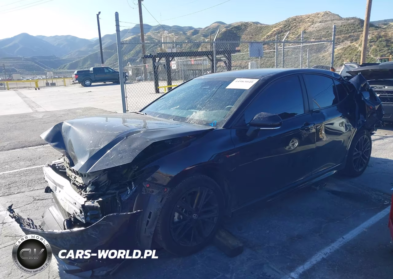 2025 Toyota Camry Se VIN:4T1DAACK7SU609174 - 15