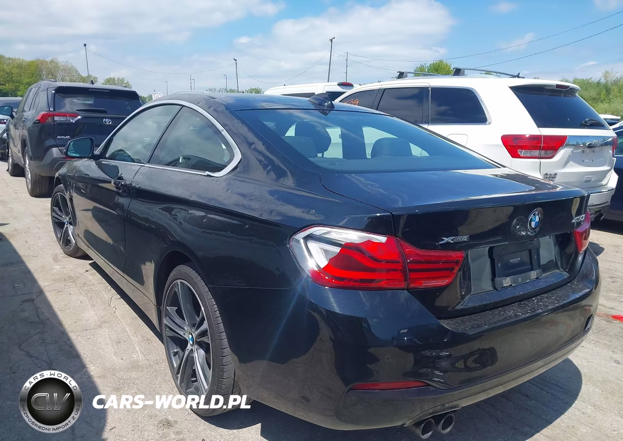 2019 BMW 430I xDrive VIN:WBA4W5C58KAE51209 - 3