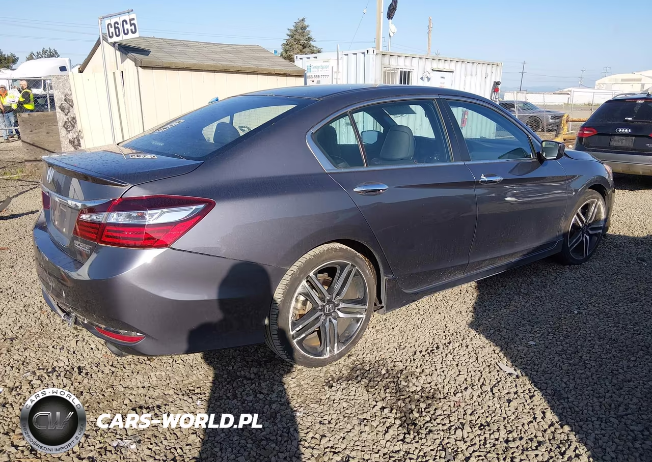 2017 Honda Accord Sport Se VIN:1HGCR2F19HA053124 - 4