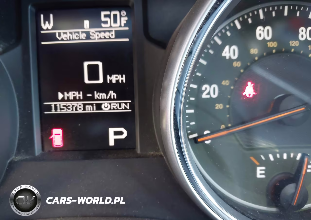 2011 Jeep Grand Cherokee Laredo VIN:1J4RR4GT1BC647183 - 7