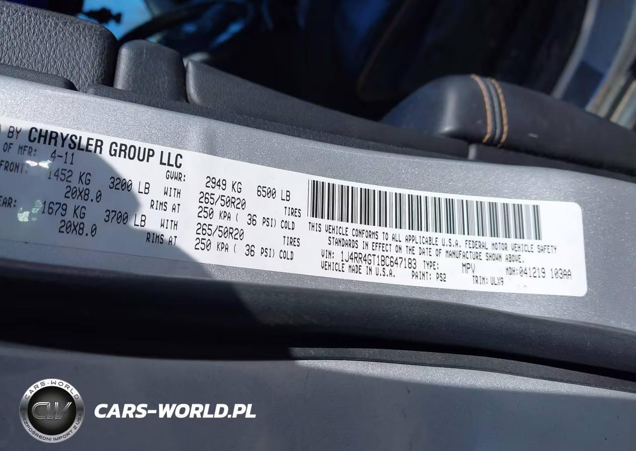 2011 Jeep Grand Cherokee Laredo VIN:1J4RR4GT1BC647183 - 9