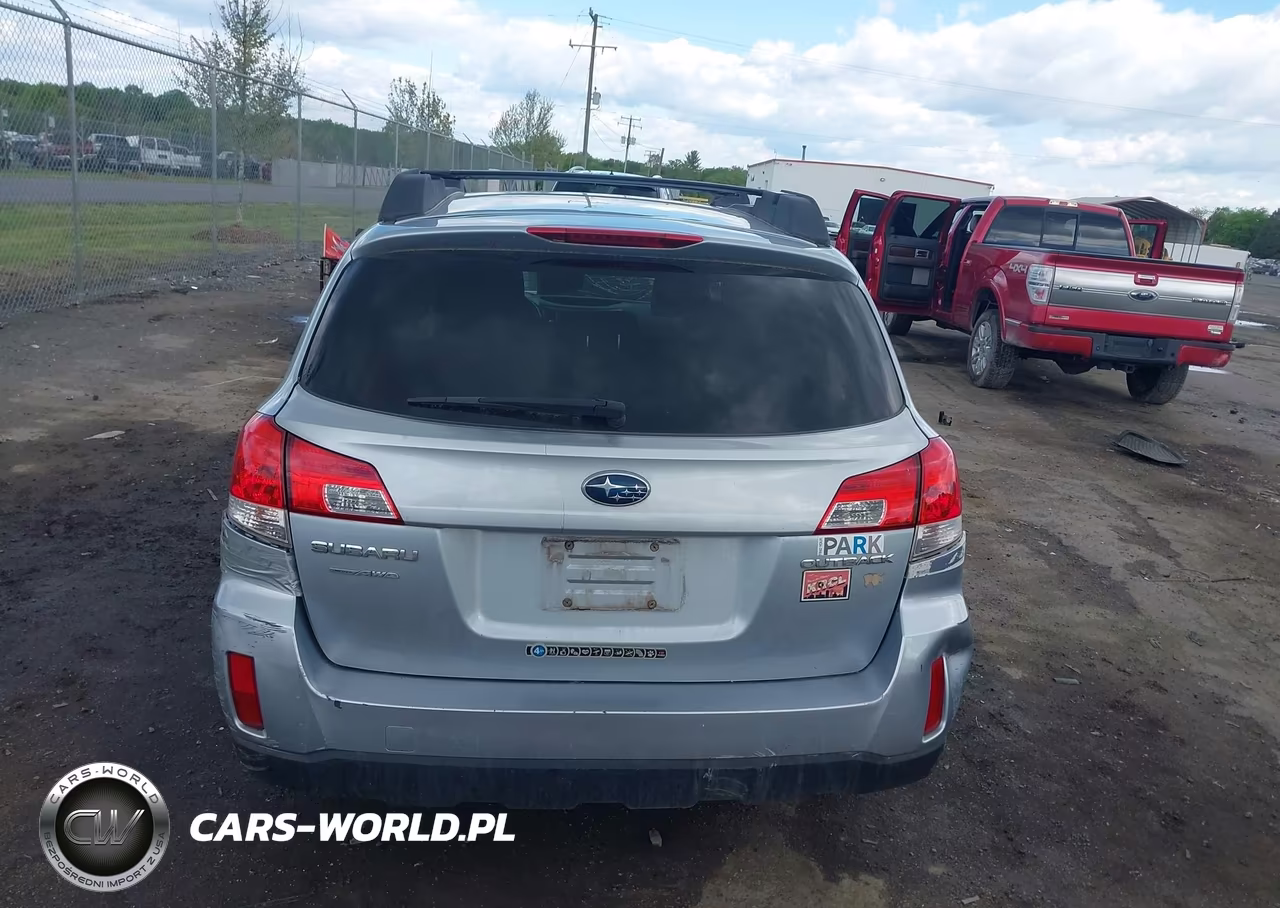 2013 Subaru Outback 2.5I Premium VIN:4S4BRCCC5D3276843 - 15