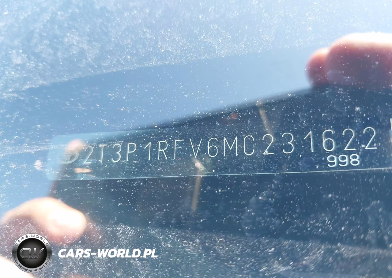 2021 Toyota Rav4 Xle VIN:2T3P1RFV6MC231622 - 17