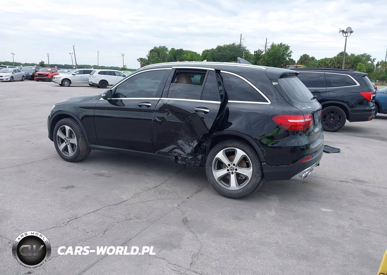 2018 Mercedes-Benz Glc 300 4Matic VIN:WDC0G4KB7JF361283 - 3