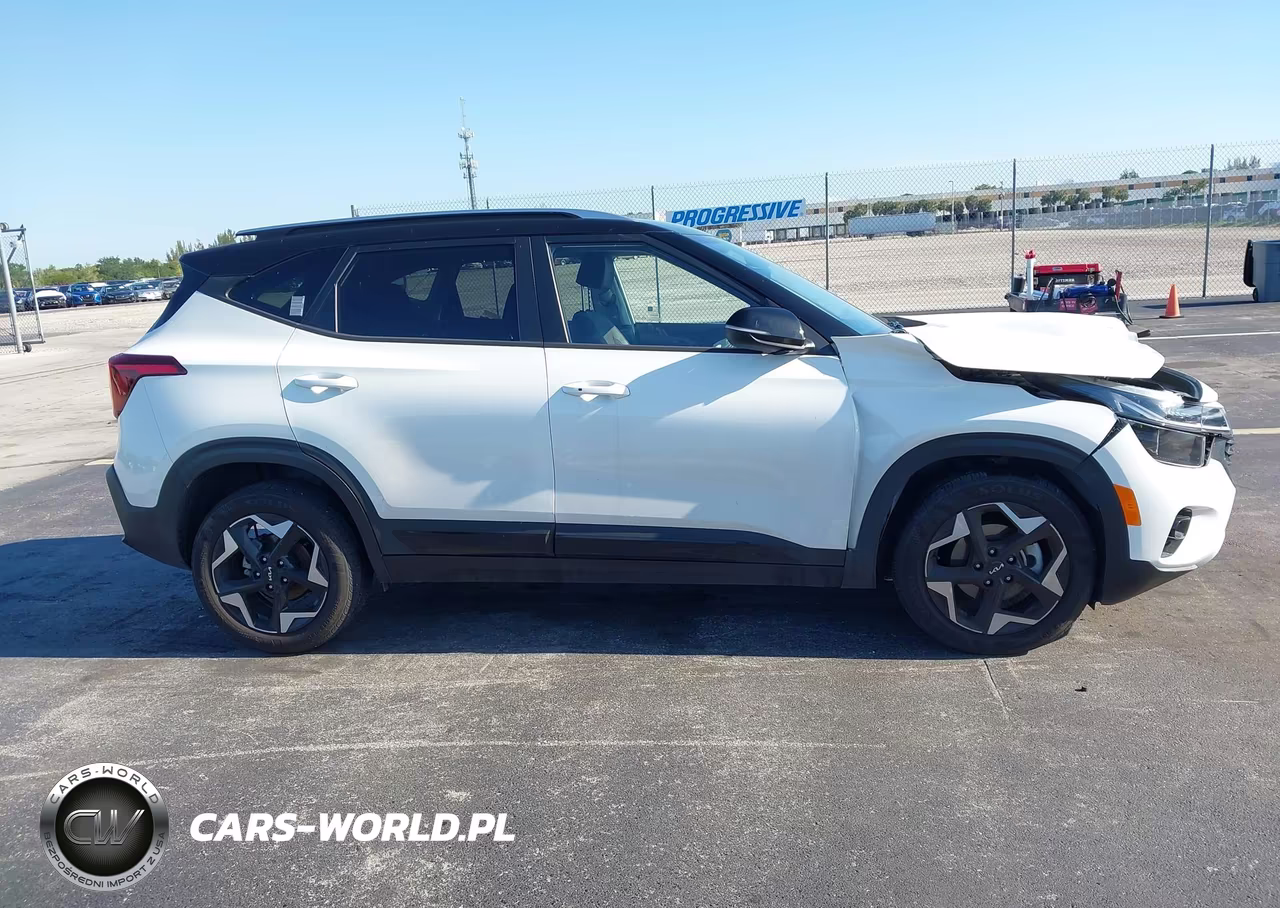 2025 Kia Seltos S VIN:KNDEU2AA5S7822378 - 13