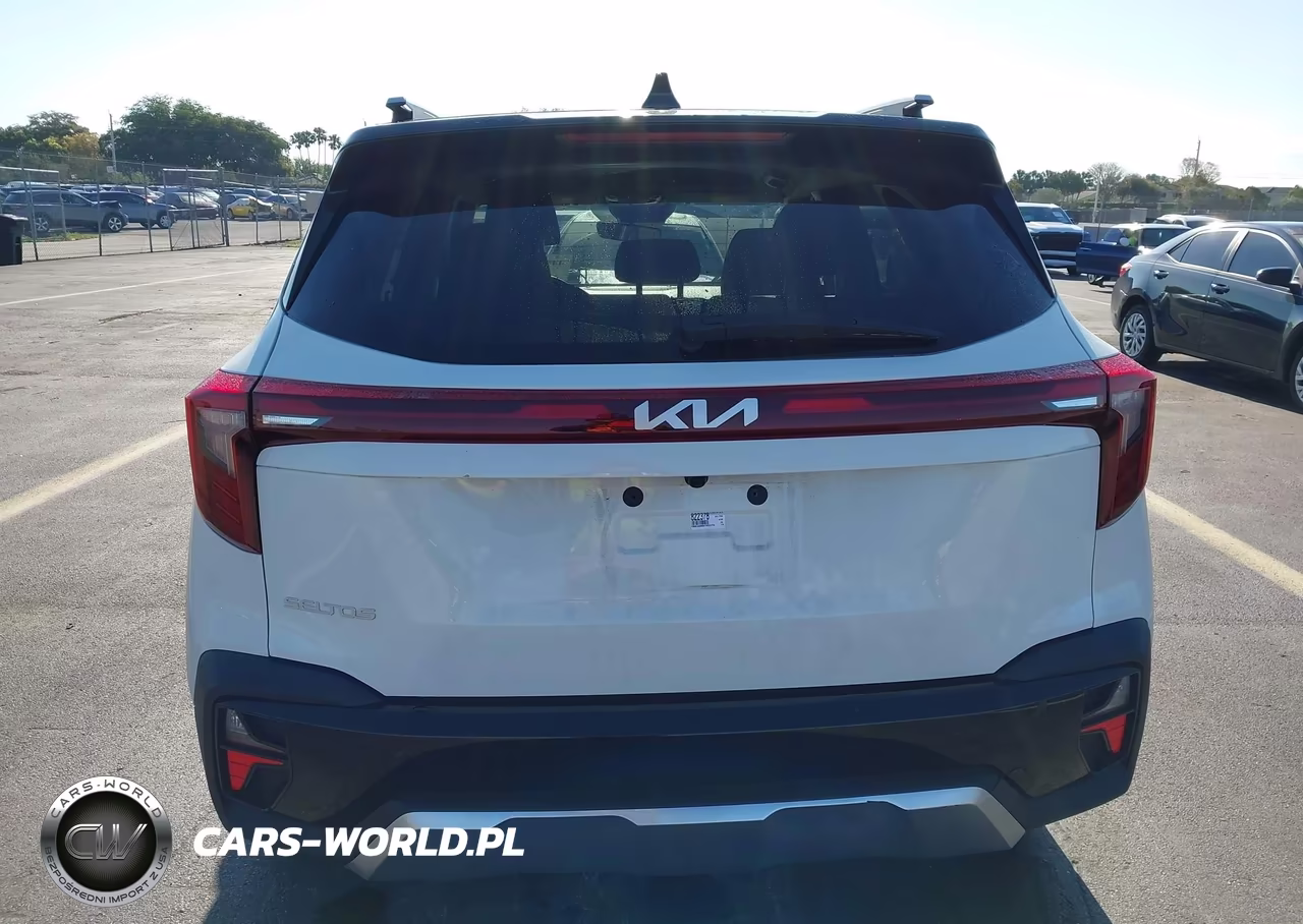 2025 Kia Seltos S VIN:KNDEU2AA5S7822378 - 16