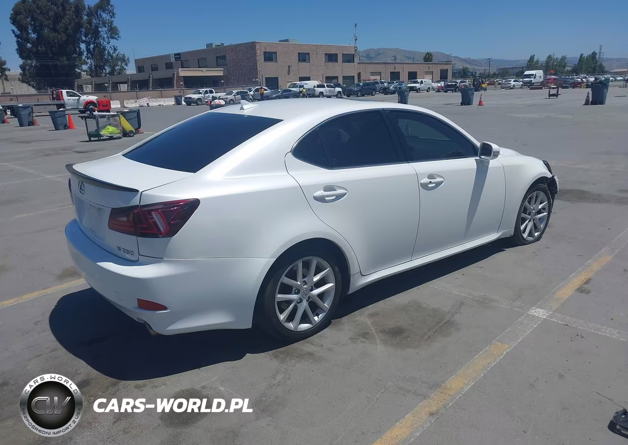 2013 Lexus Is 250 VIN:JTHBF5C24D5192001 - 4