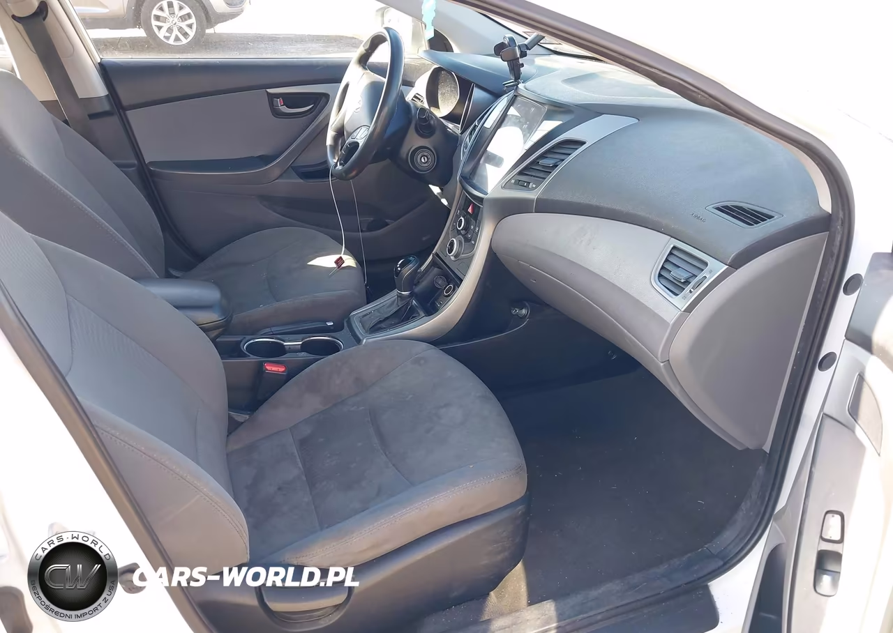 2016 Hyundai Elantra Se VIN:5NPDH4AE8GH692369 - 5