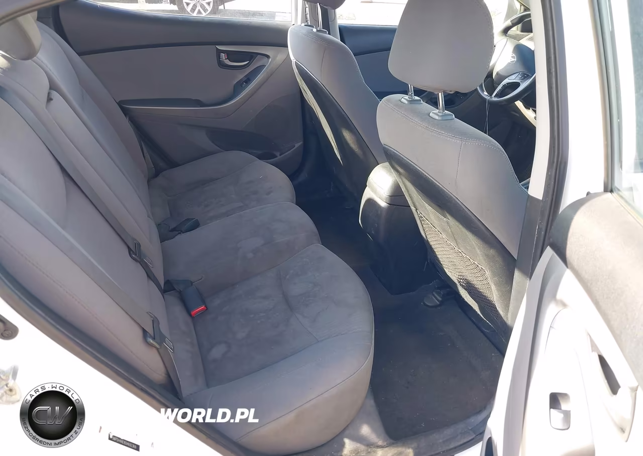 2016 Hyundai Elantra Se VIN:5NPDH4AE8GH692369 - 8