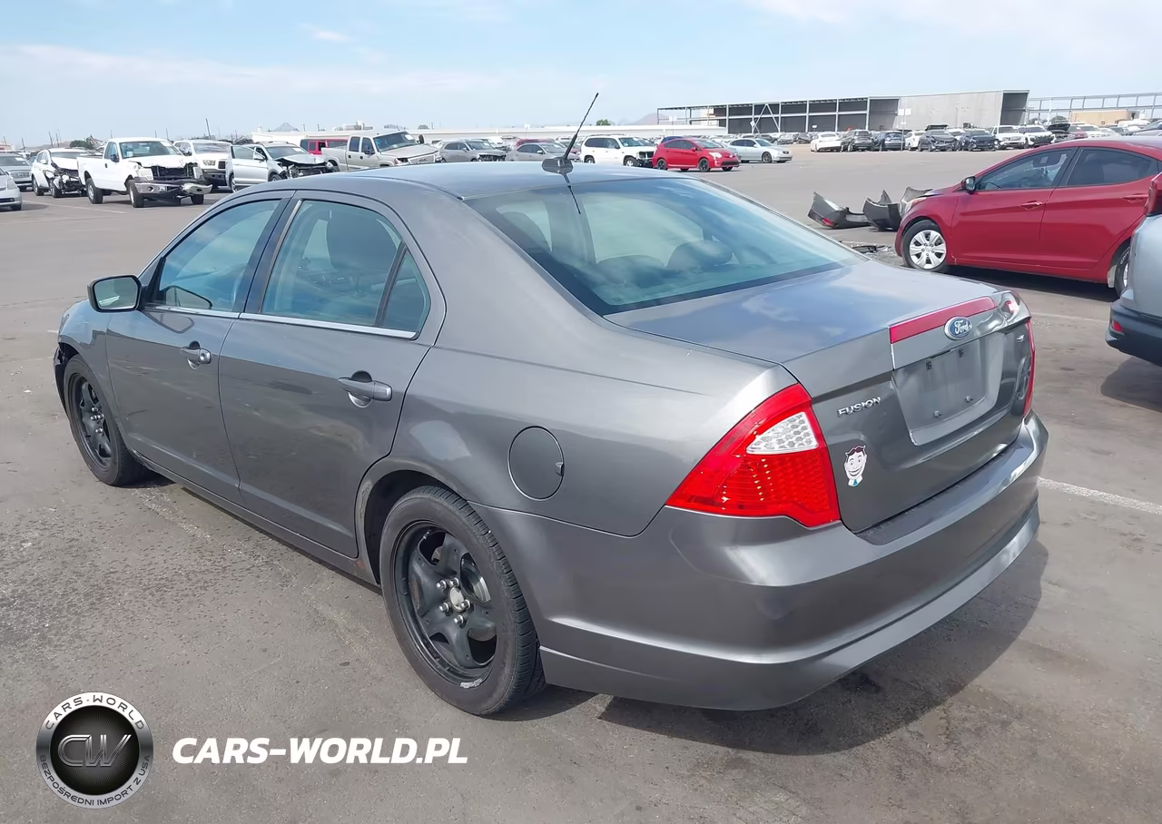 2010 Ford Fusion Se VIN:3FAHP0HA2AR410575 - 3