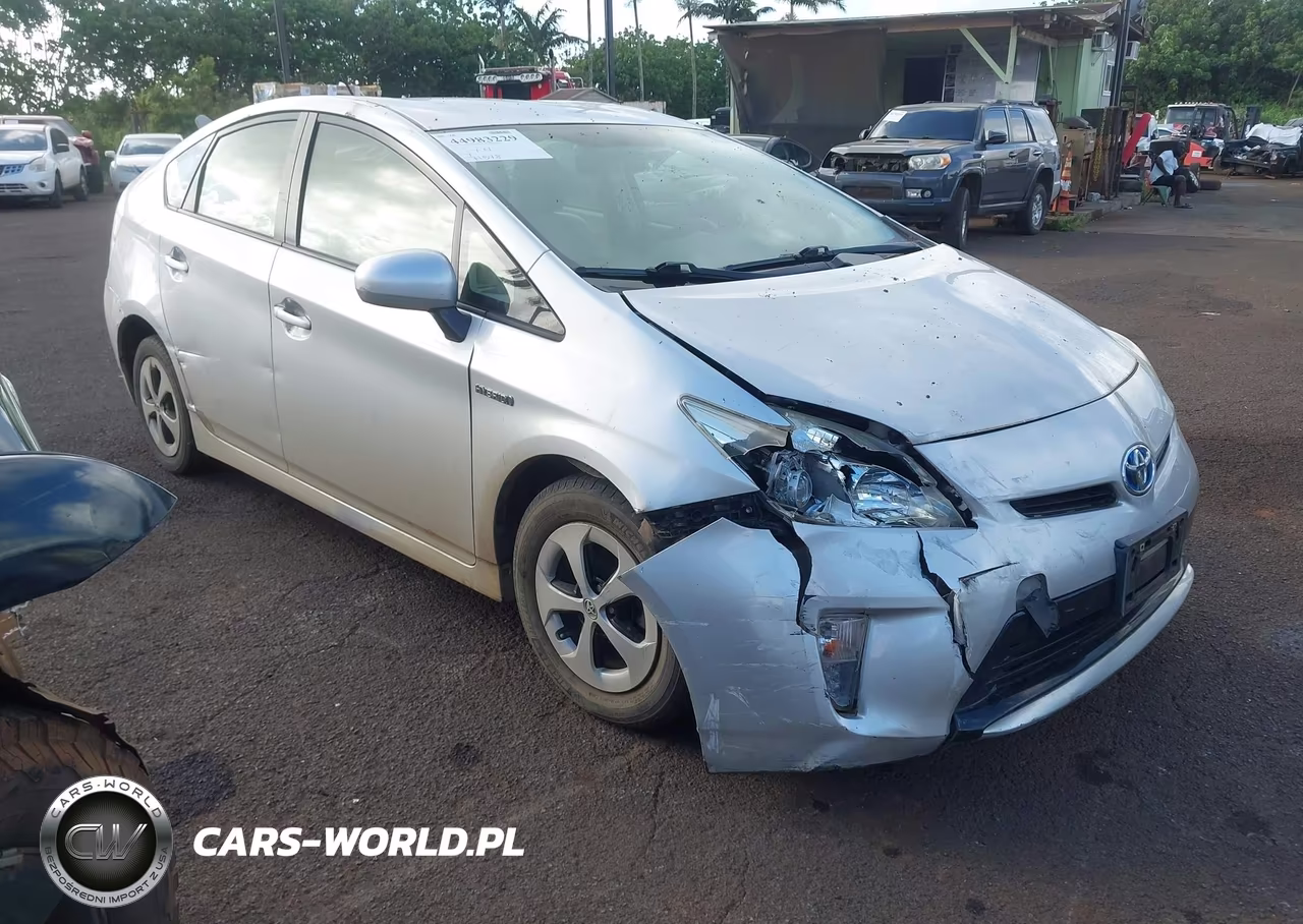 2014 Toyota Prius Two – zdjęcie 1 z 20