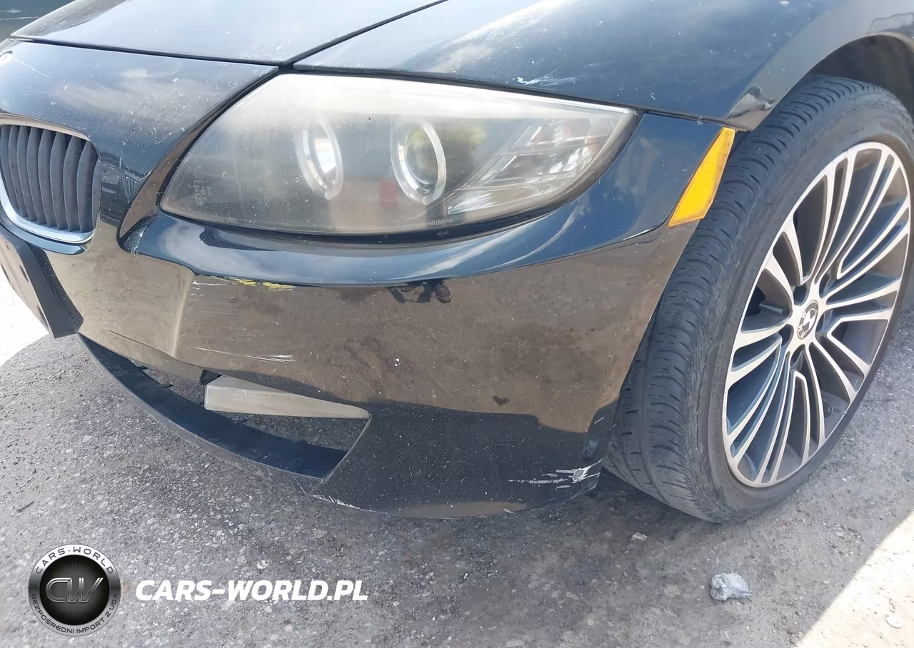 2006 BMW Z4 3.0Si VIN:4USBU53526LX00945 - 13