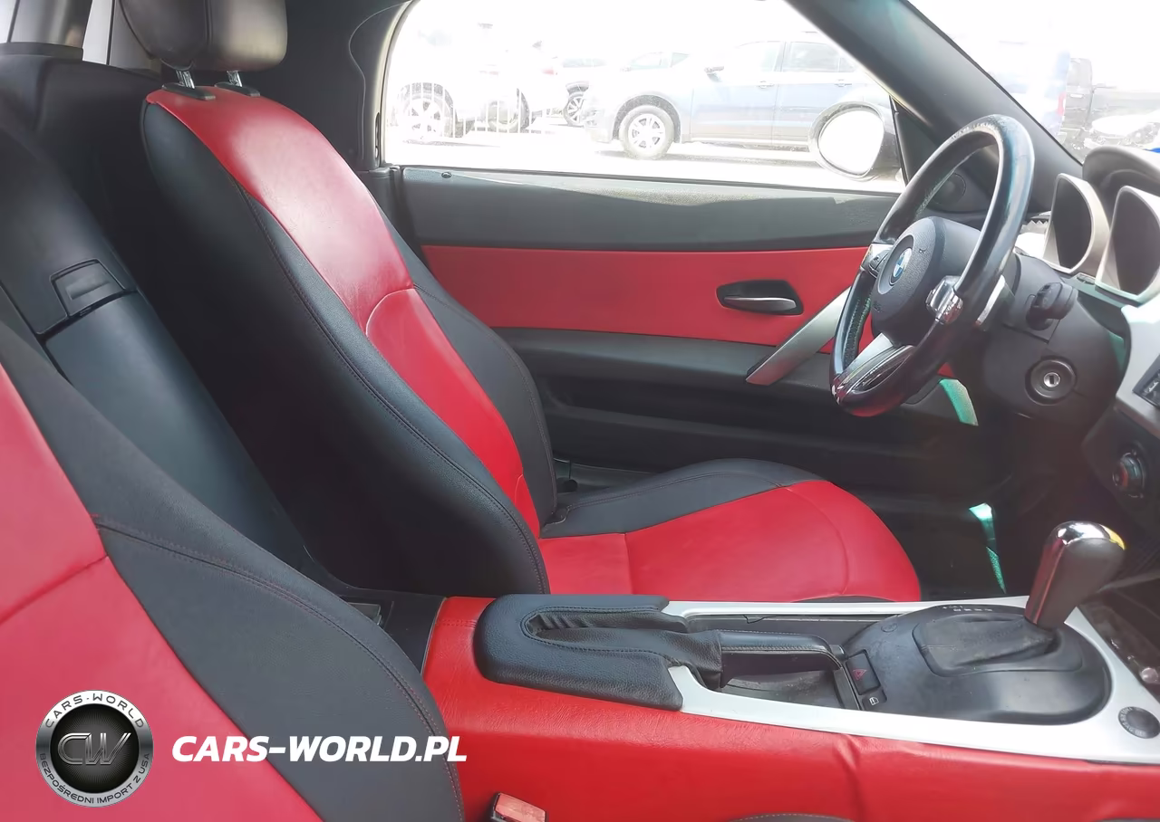 2006 BMW Z4 3.0Si VIN:4USBU53526LX00945 - 5