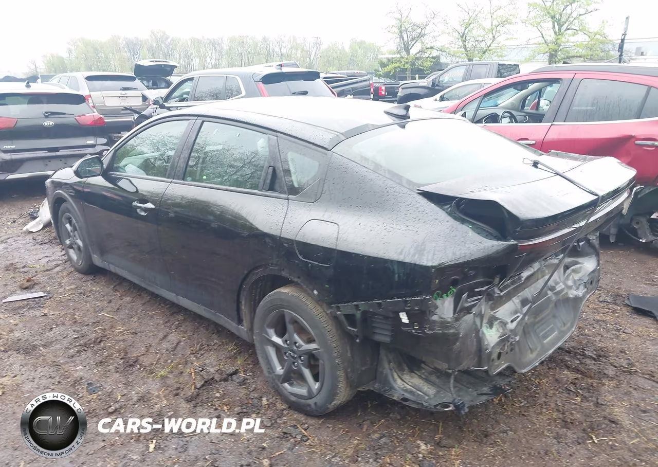 2025 Kia K4 Lxs VIN:3KPFT4DE3SE017979 - 3