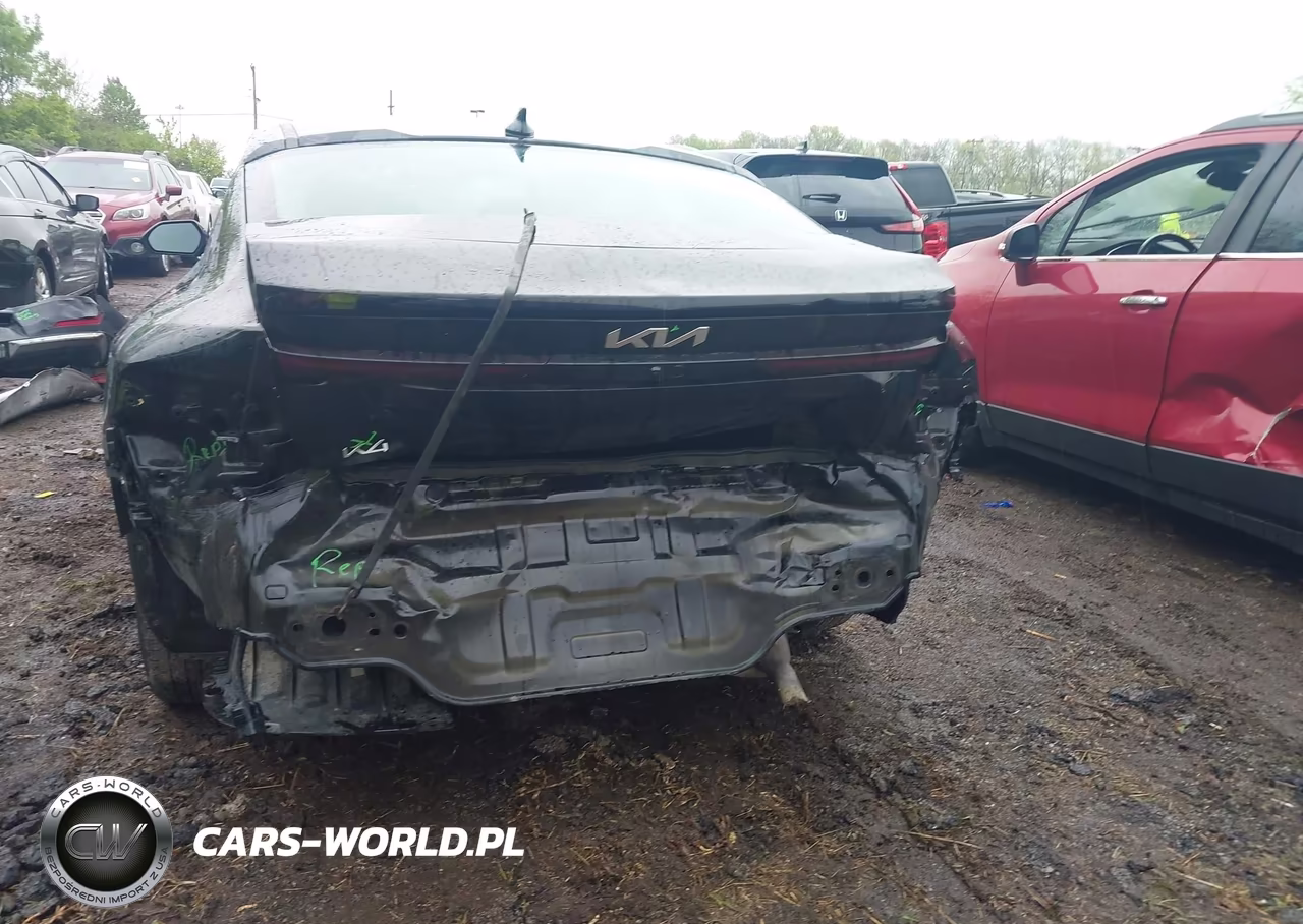 2025 Kia K4 Lxs VIN:3KPFT4DE3SE017979 - 6