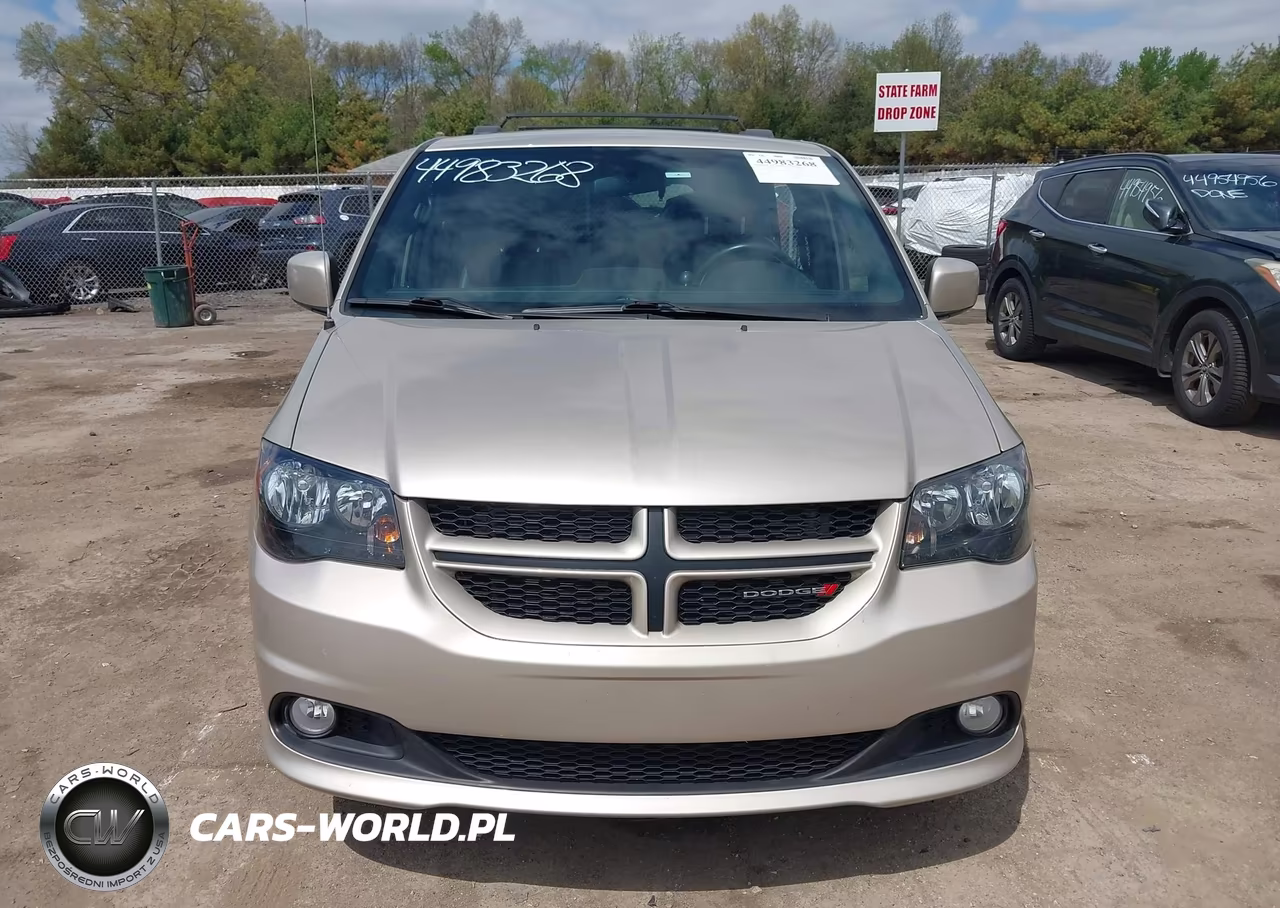2016 Dodge Grand Caravan R-T VIN:2C4RDGEG4GR274733 - 12