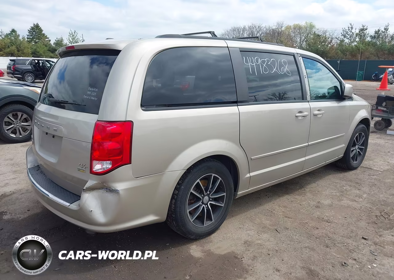 2016 Dodge Grand Caravan R-T VIN:2C4RDGEG4GR274733 - 4