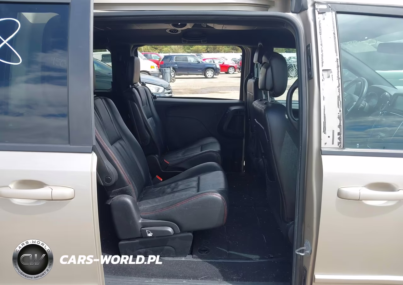 2016 Dodge Grand Caravan R-T VIN:2C4RDGEG4GR274733 - 8