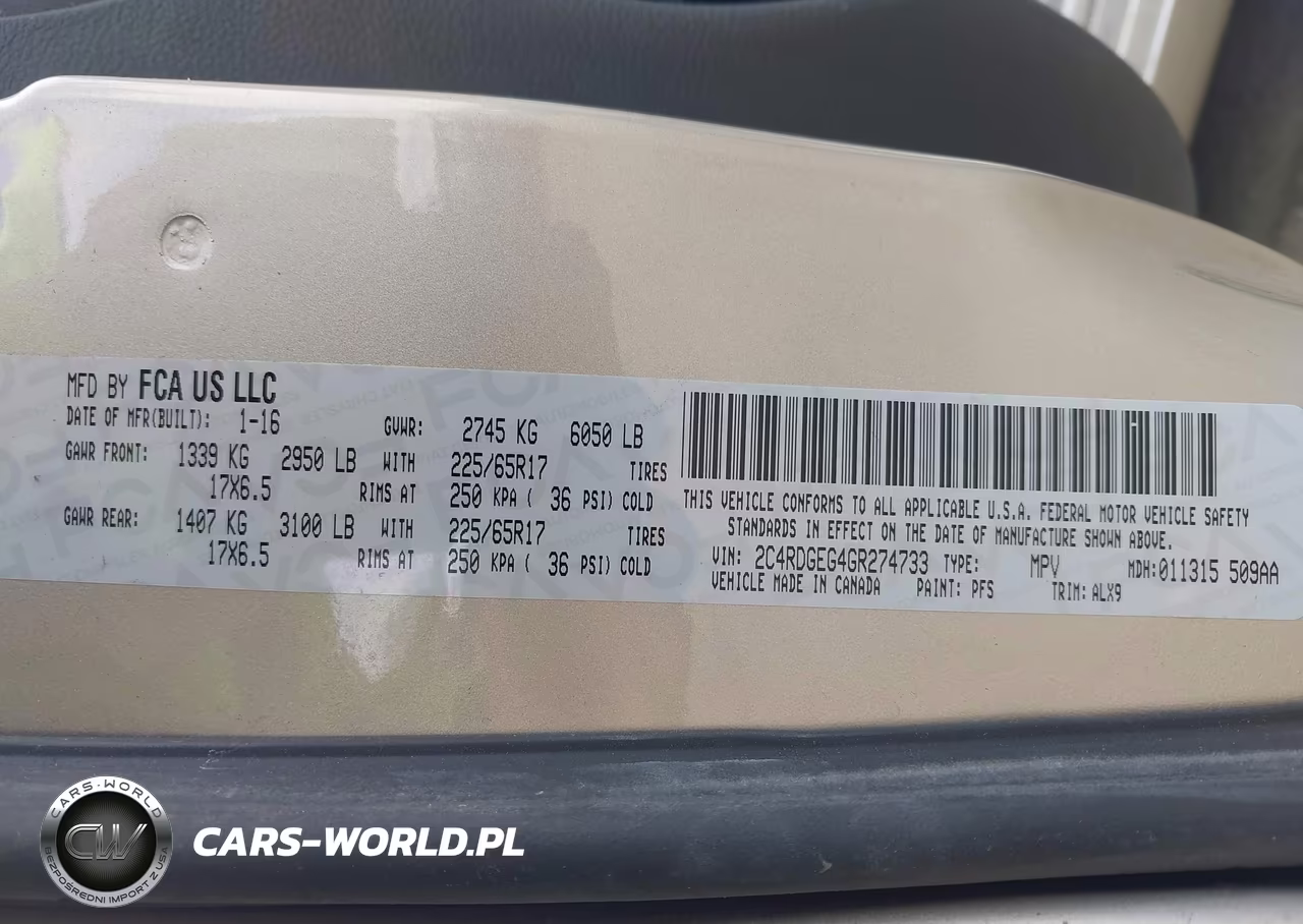 2016 Dodge Grand Caravan R-T VIN:2C4RDGEG4GR274733 - 9
