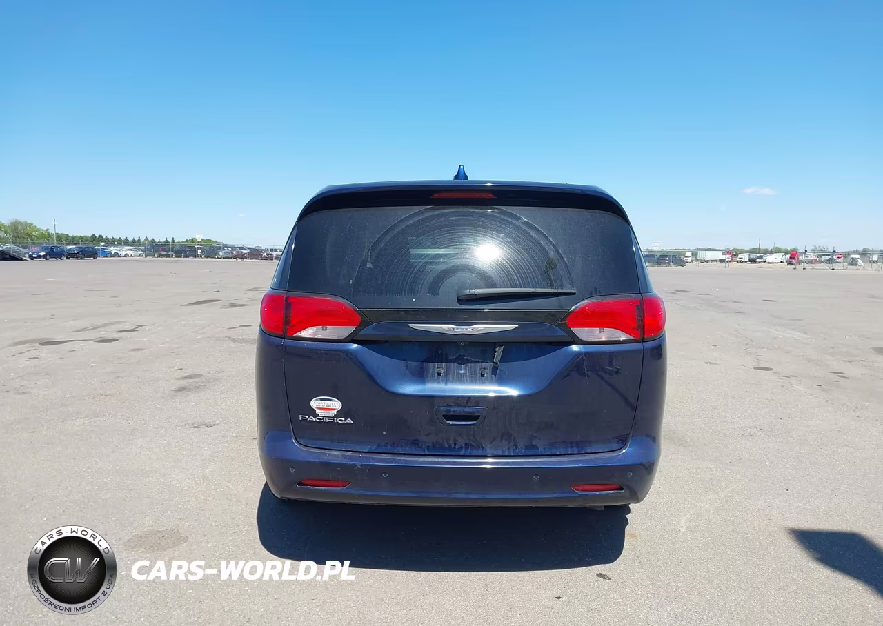 2018 Chrysler Pacifica Lx VIN:2C4RC1CG0JR316387 - 16