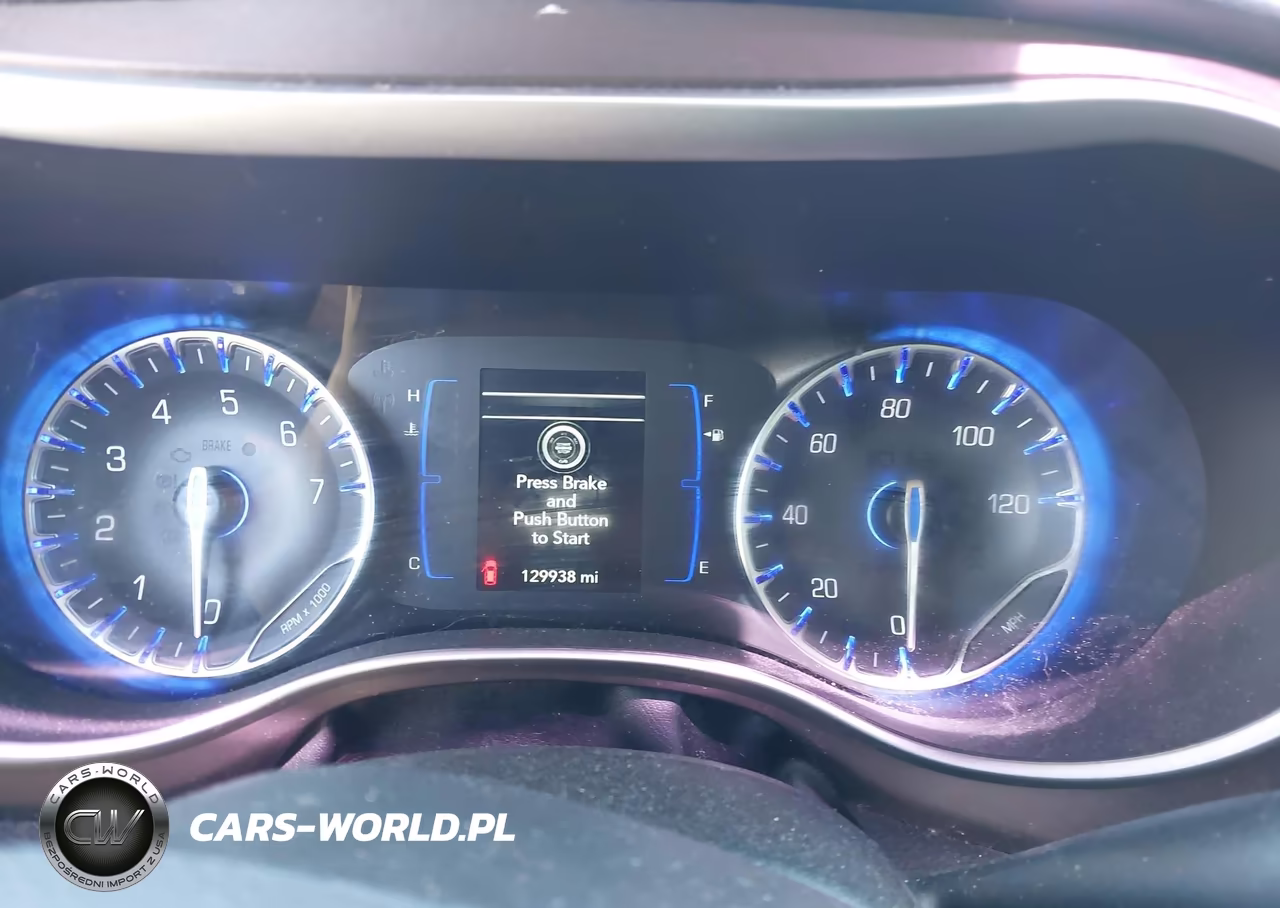 2018 Chrysler Pacifica Lx VIN:2C4RC1CG0JR316387 - 7