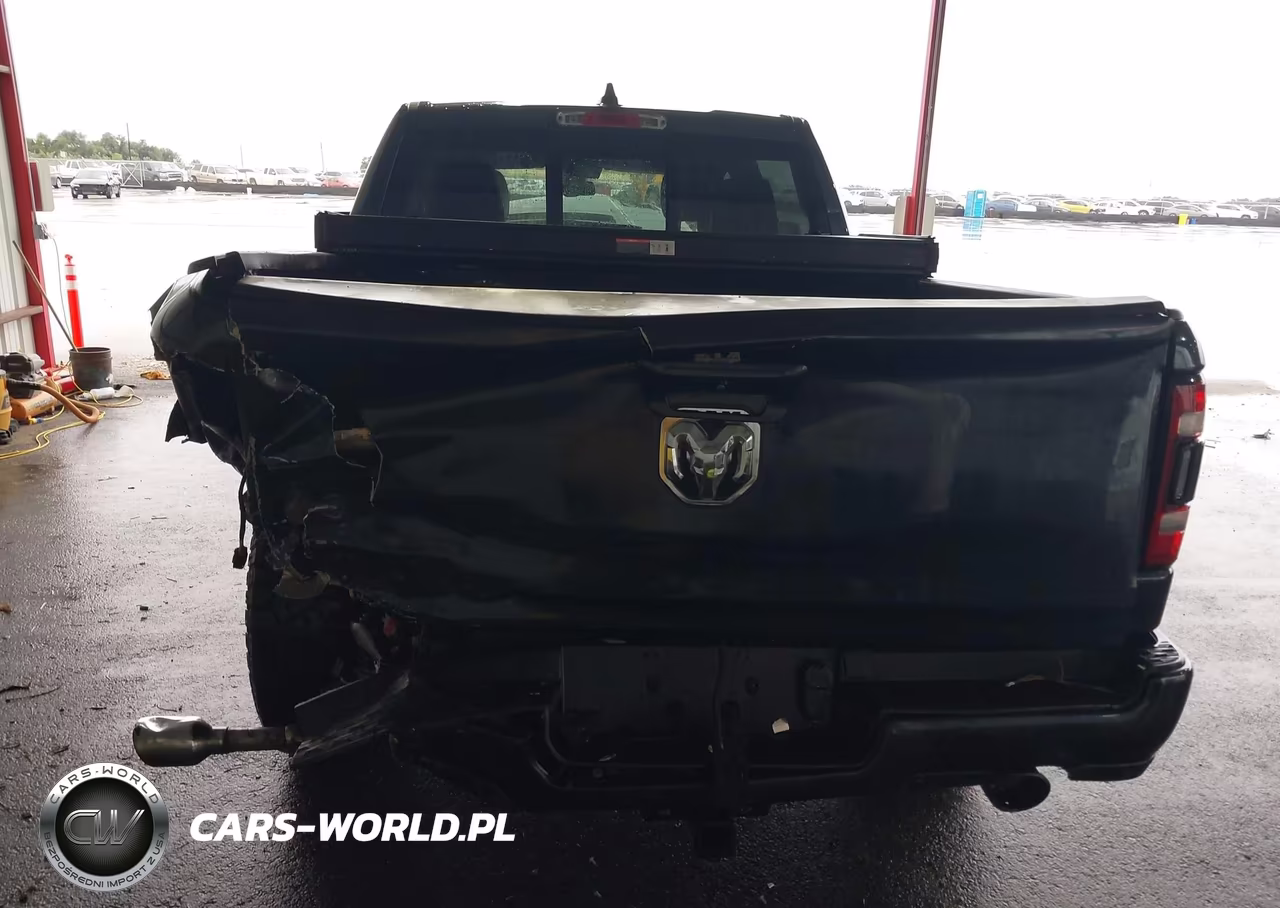 2019 Ram 1500 Laramie 4X2 5'7 Box VIN:1C6RREJT9KN792519 - 15