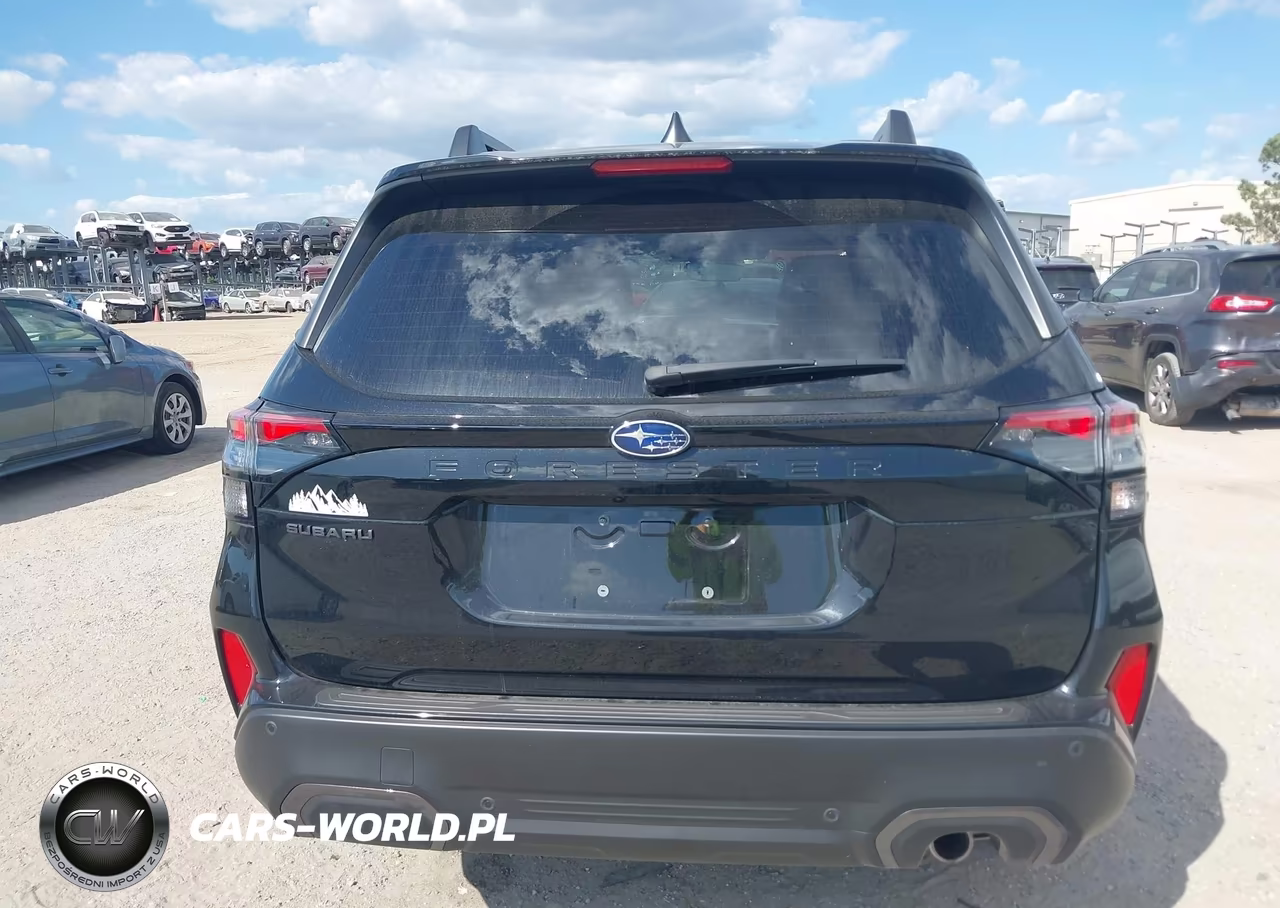 2025 Subaru Forester Limited VIN:JF2SLDRC9SH571254 - 16