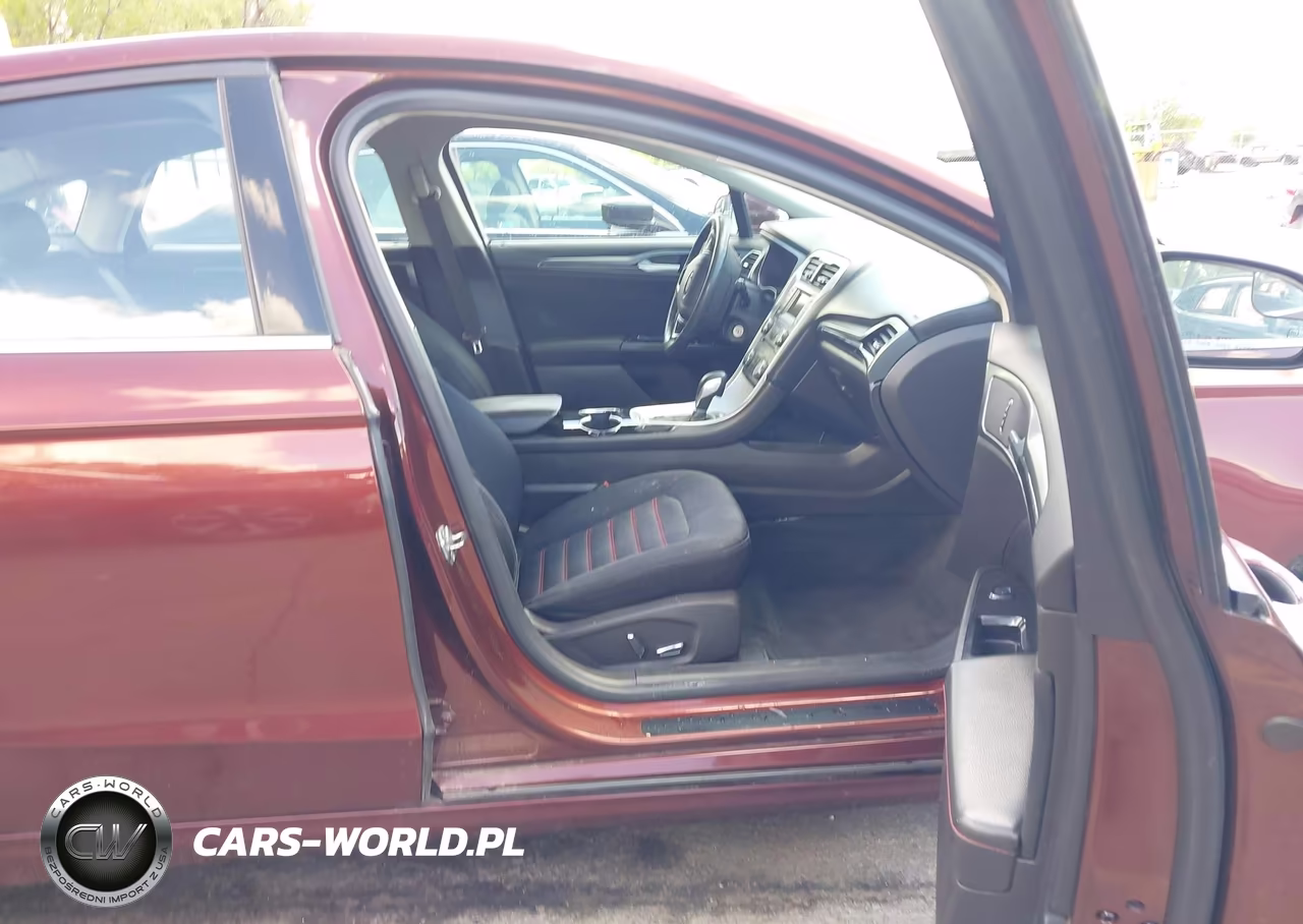 2016 Ford Fusion Se VIN:3FA6P0HD5GR399954 - 5