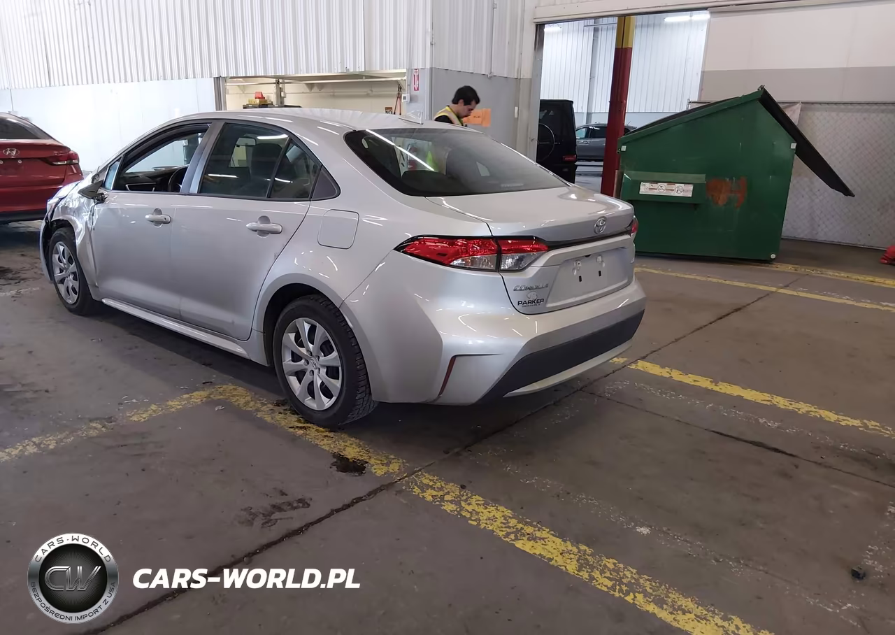 2020 Toyota Corolla Le VIN:5YFEPRAE8LP141439 - 3