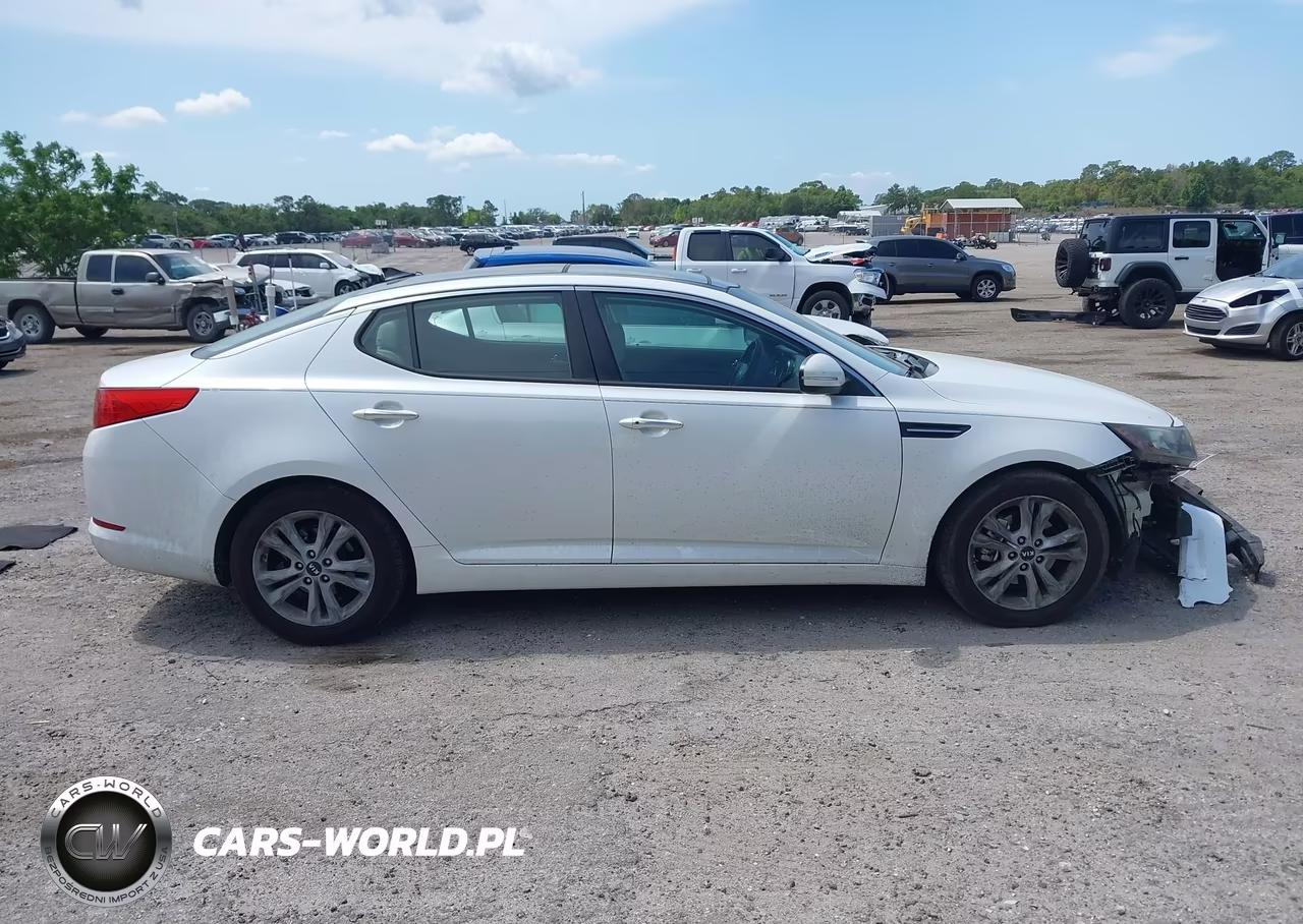 2011 Kia Optima Ex VIN:KNAGN4A76B5158767 - 13