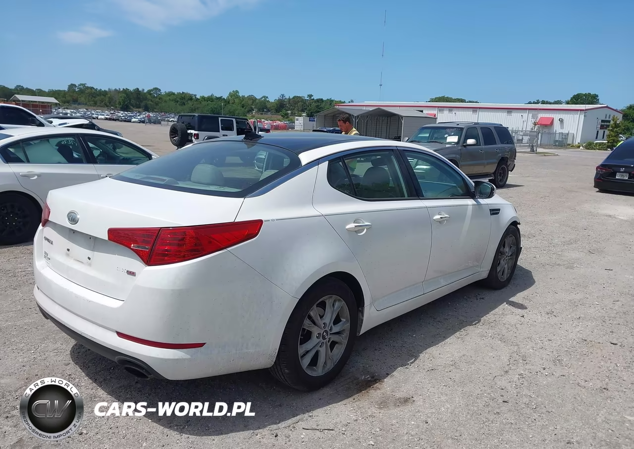 2011 Kia Optima Ex VIN:KNAGN4A76B5158767 - 4