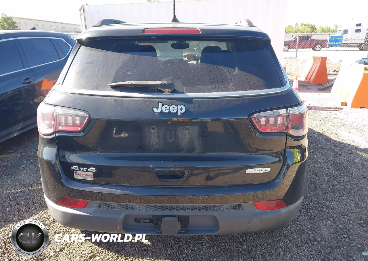 2017 Jeep New Compass Latitude 4X4 VIN:3C4NJDBB7HT692393 - 16
