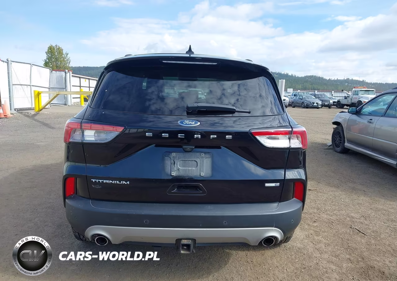 2020 Ford Escape Titanium VIN:1FMCU9J99LUA15155 - 17