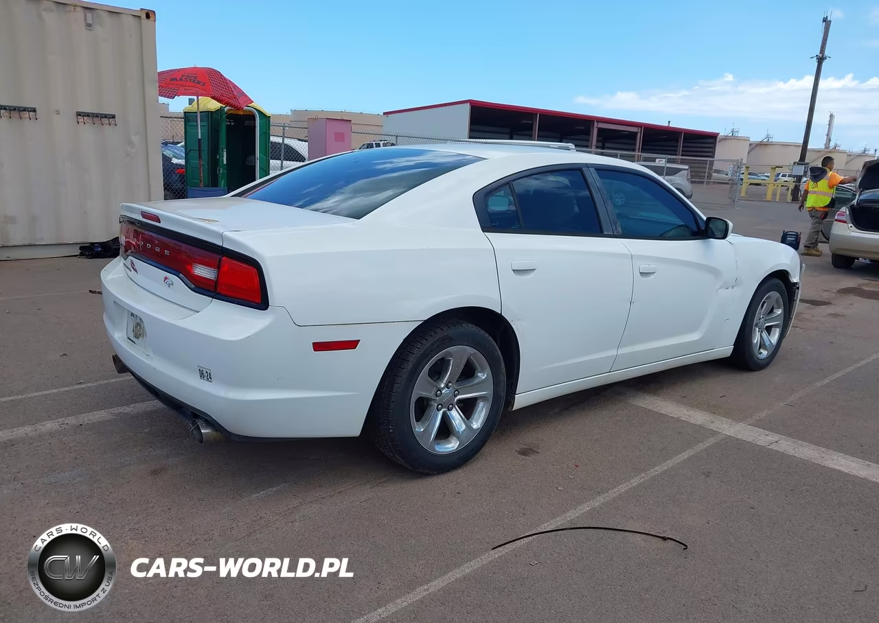2012 Dodge Charger Sxt VIN:2C3CDXHGXCH131713 - 4