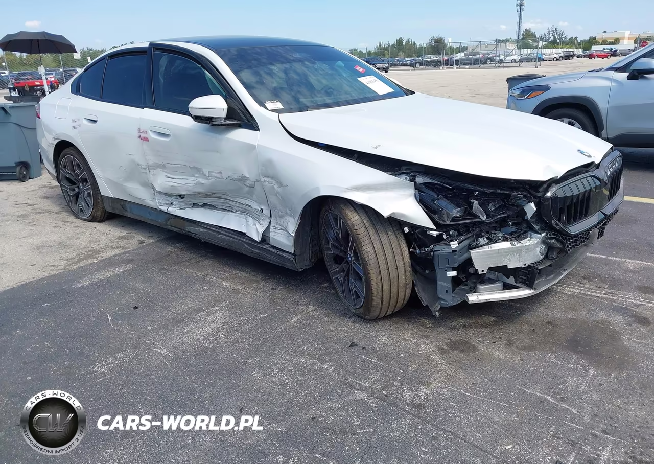 2026 BMW 530I VIN:WBA43FJ00TCW66205 - 6